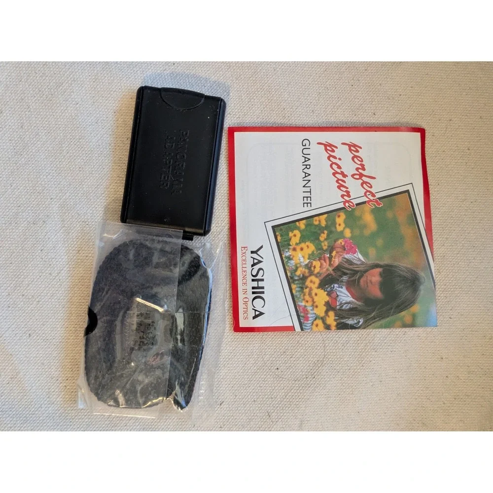 Yashica Elite Zoom 35mm Film Camera 38-65mm Lens Box PA-05 Working